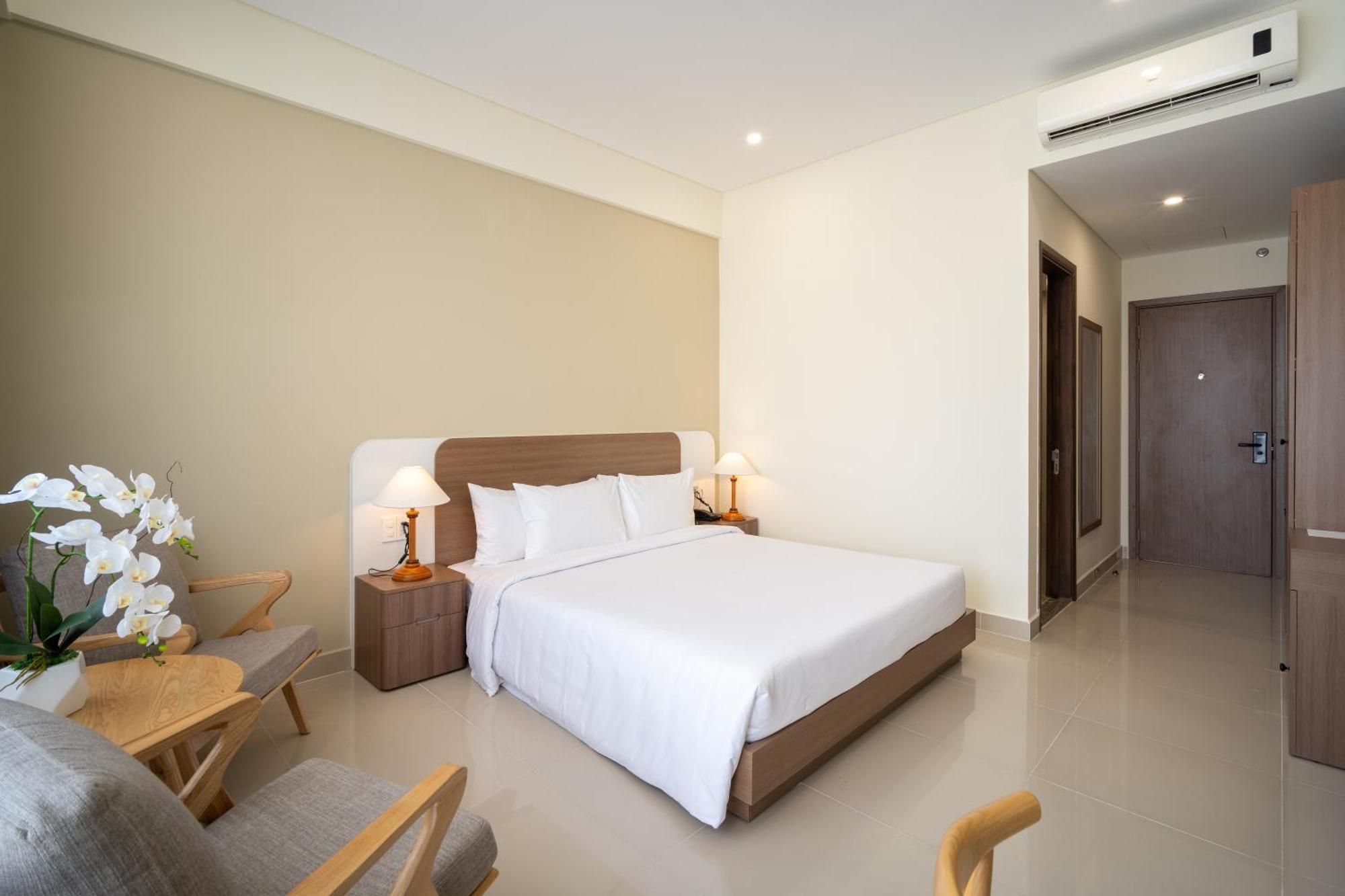 The Hub Hotel - Airport Ho Chi Minh City Exterior photo